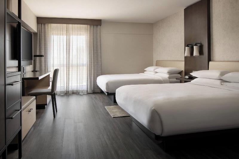 Marriott Riverside at the Convention Center image
