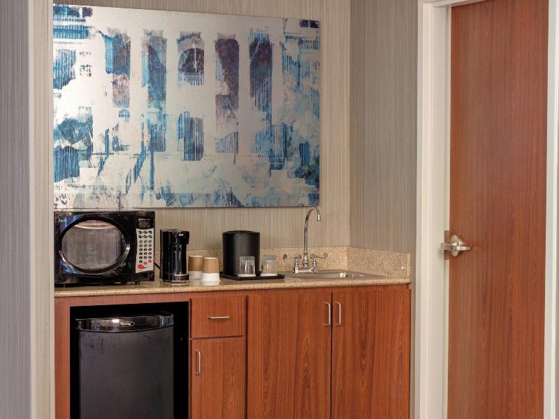 Courtyard By Marriott Chapel Hill image