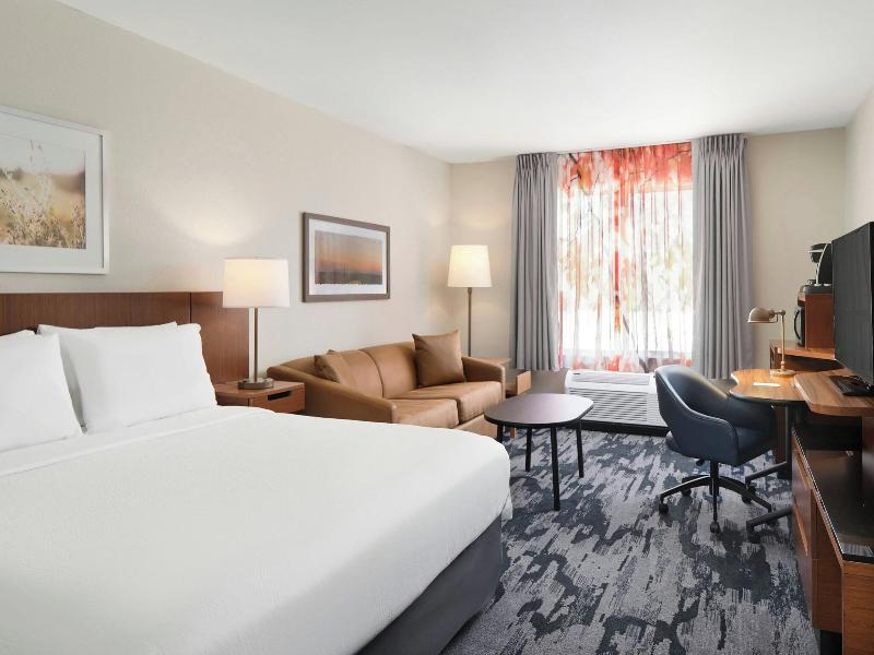 Fairfield Inn & Suites Raleigh-Durham Airport/RTP image