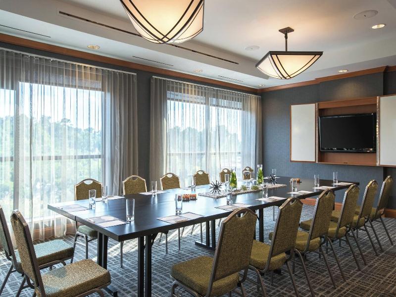Renaissance Raleigh North Hills Hotel image