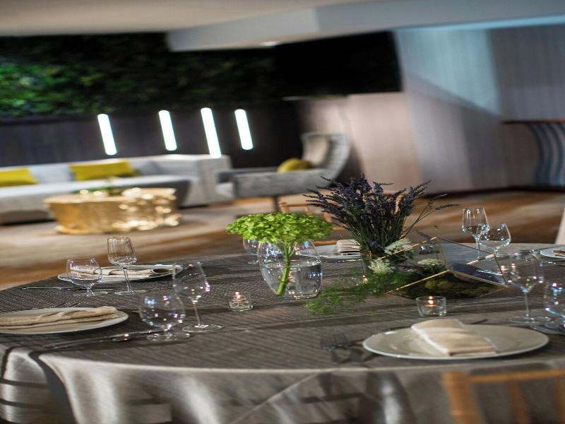 Renaissance Raleigh North Hills Hotel image