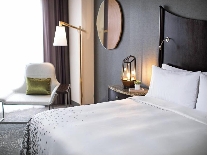 Renaissance Raleigh North Hills Hotel image