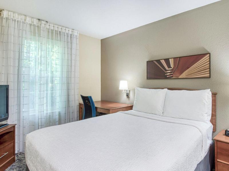 TownePlace Suites Raleigh Cary/Weston Parkway image