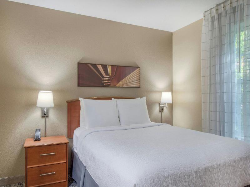 TownePlace Suites Raleigh Cary/Weston Parkway image