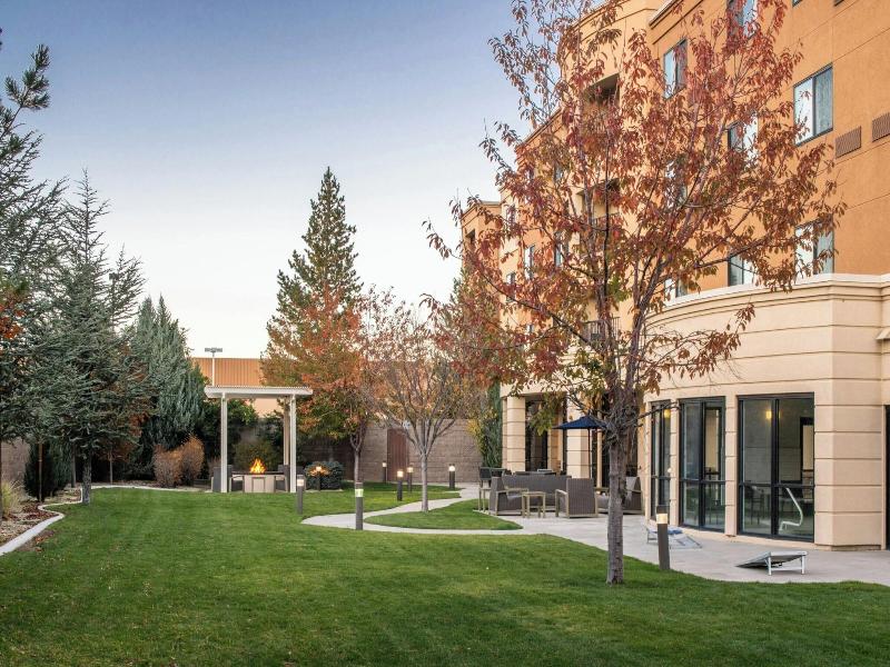 Courtyard Carson City image