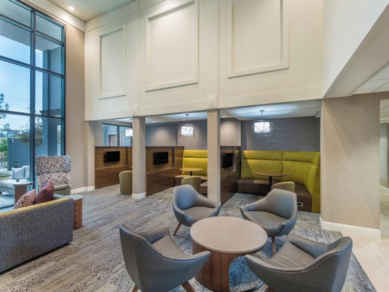 Courtyard Reno image
