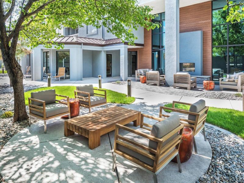 Courtyard Reno image