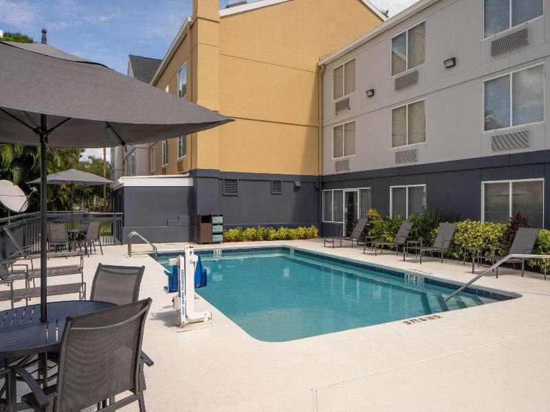 Fairfield Inn & Suites Fort Myers Cape Coral image