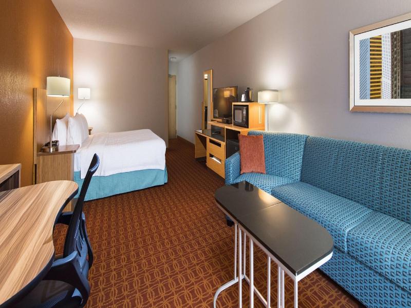 Fairfield Inn & Suites Fort Myers Cape Coral image