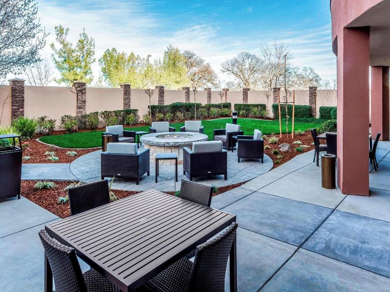 Courtyard Roseville Galleria Mall/Creekside Ridge image