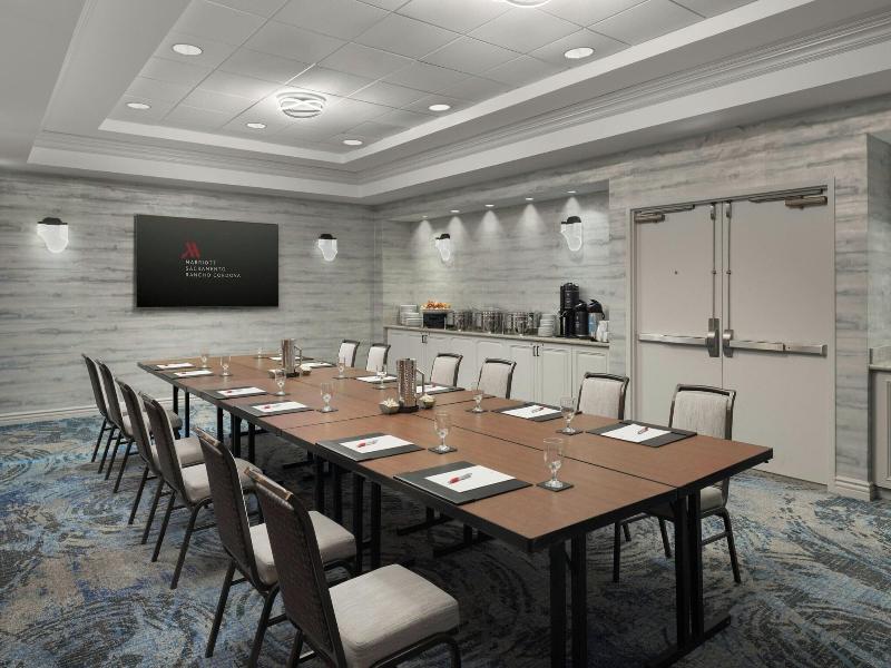 Sacramento Marriott Rancho Cordova image