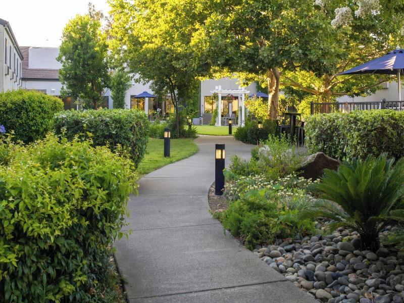 Courtyard Vacaville image