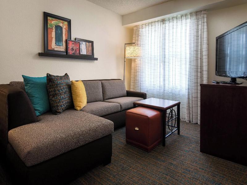 Residence Inn San Diego Sorrento Mesa/Sorrento image