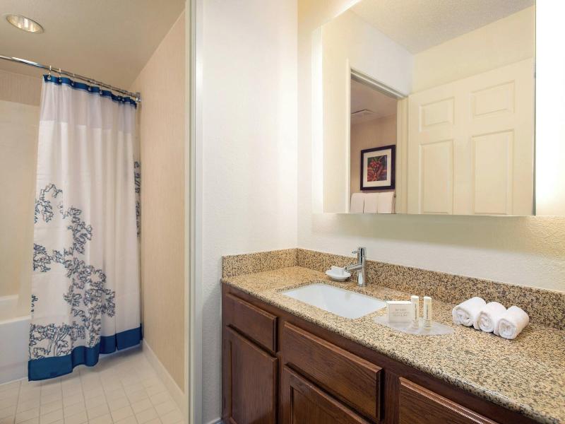 Residence Inn San Diego Sorrento Mesa/Sorrento image