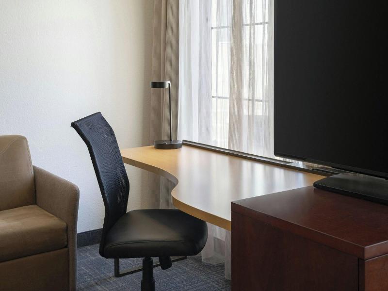 Residence Inn San Diego Del Mar image