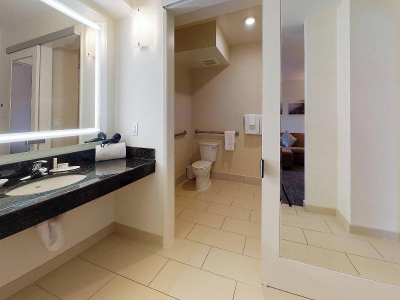 Residence Inn San Diego Del Mar image
