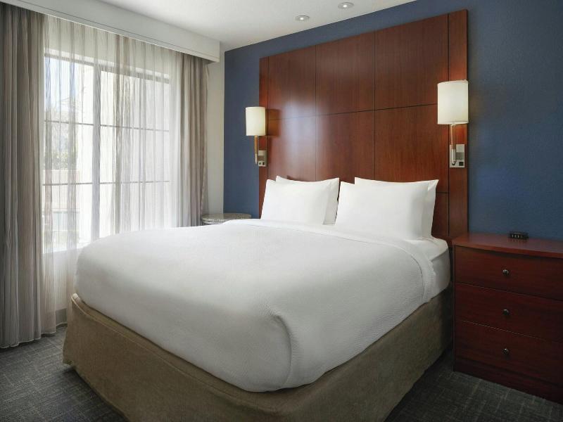 Residence Inn San Diego Del Mar image
