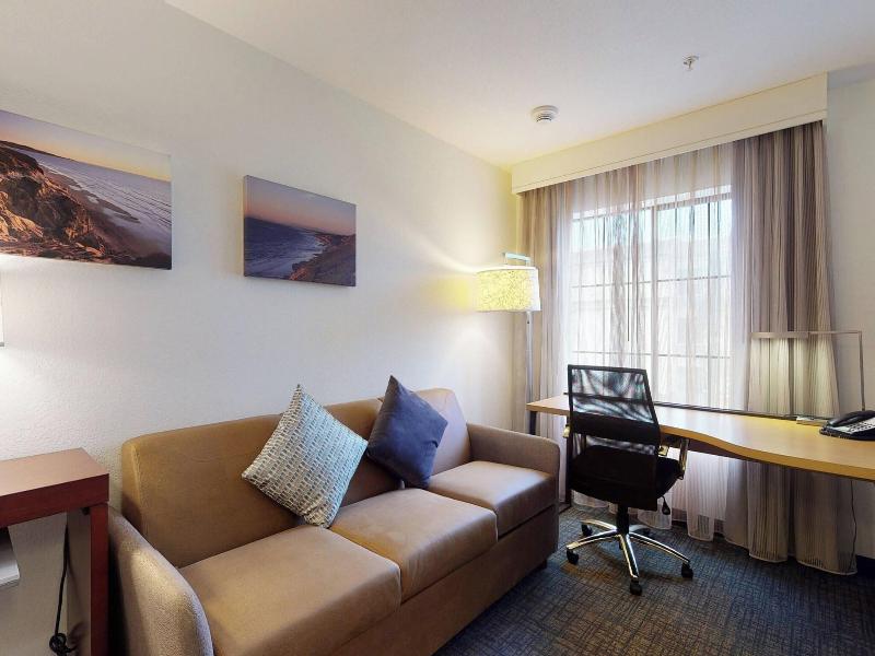 Residence Inn San Diego Del Mar image