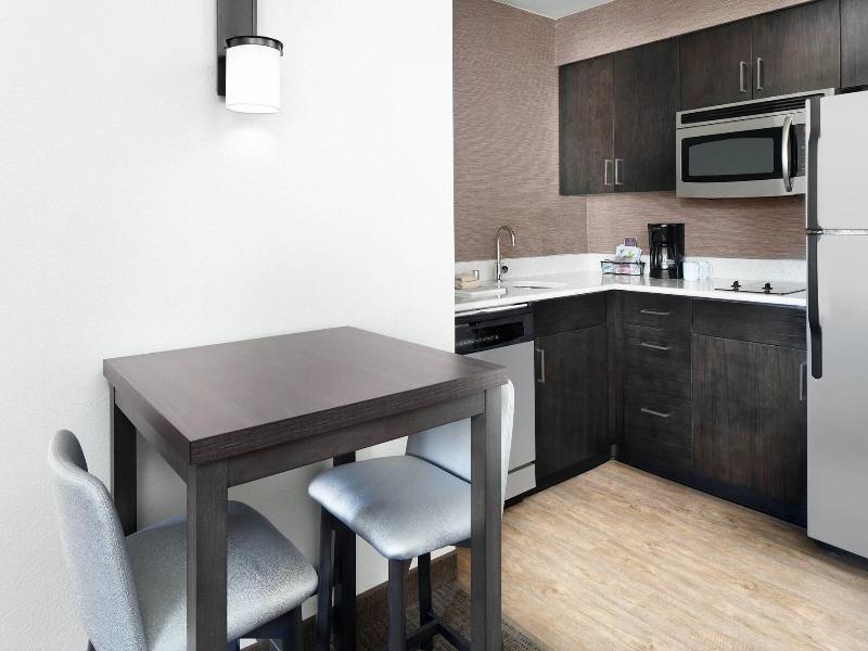 Residence Inn San Diego Rancho Bernardo/Scripps image