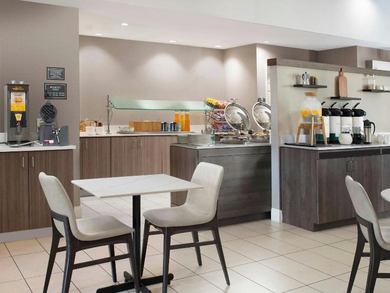 Residence Inn San Antonio Airport/Alamo Heights image
