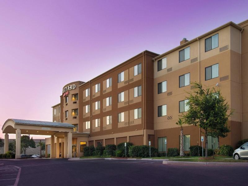 Courtyard San Antonio SeaWorld®/Lackland image