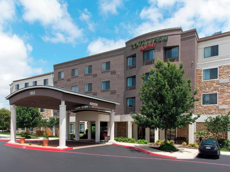 Courtyard San Antonio North/Stone Oak at Legacy image