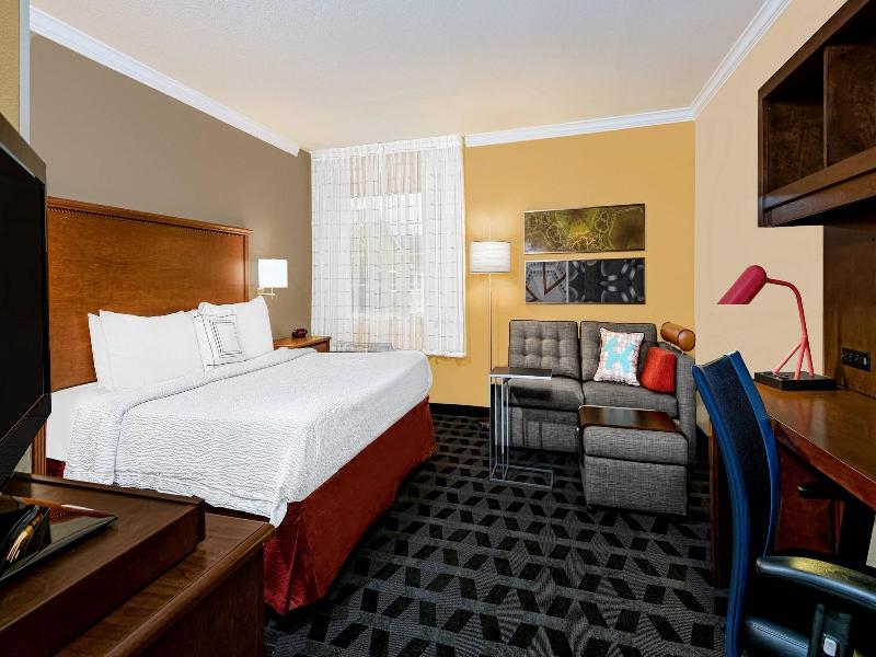 TownePlace Suites San Antonio Northwest image