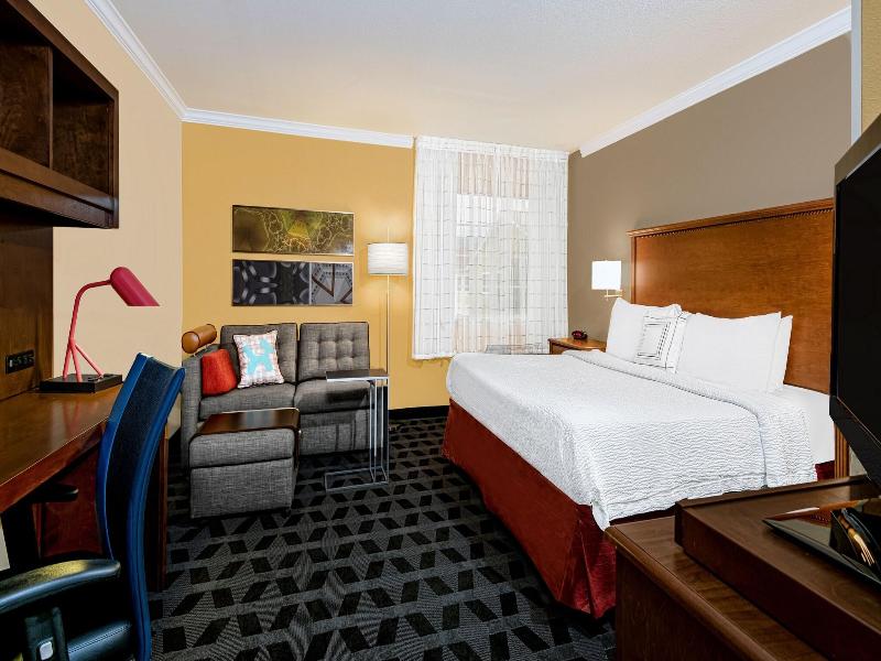 TownePlace Suites San Antonio Northwest image