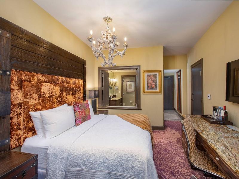 The Bohemian Hotel Savannah, Autograph Collection image