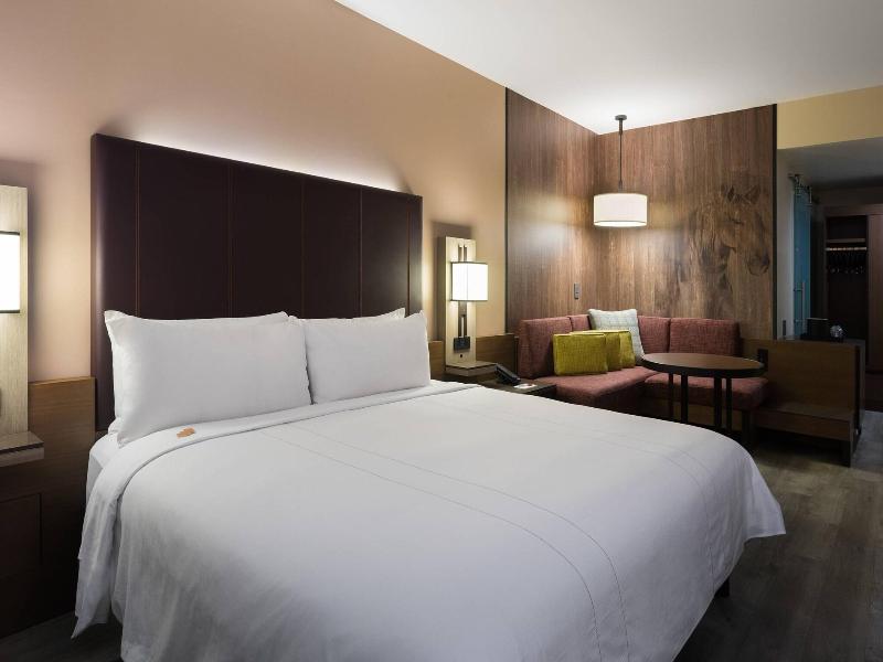 Santa Ynez Valley Marriott image