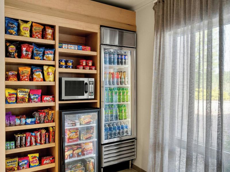 Fairfield Inn & Suites New Buffalo image