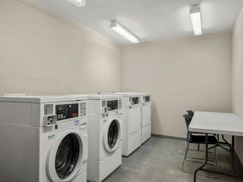 Fairfield Inn & Suites New Buffalo image
