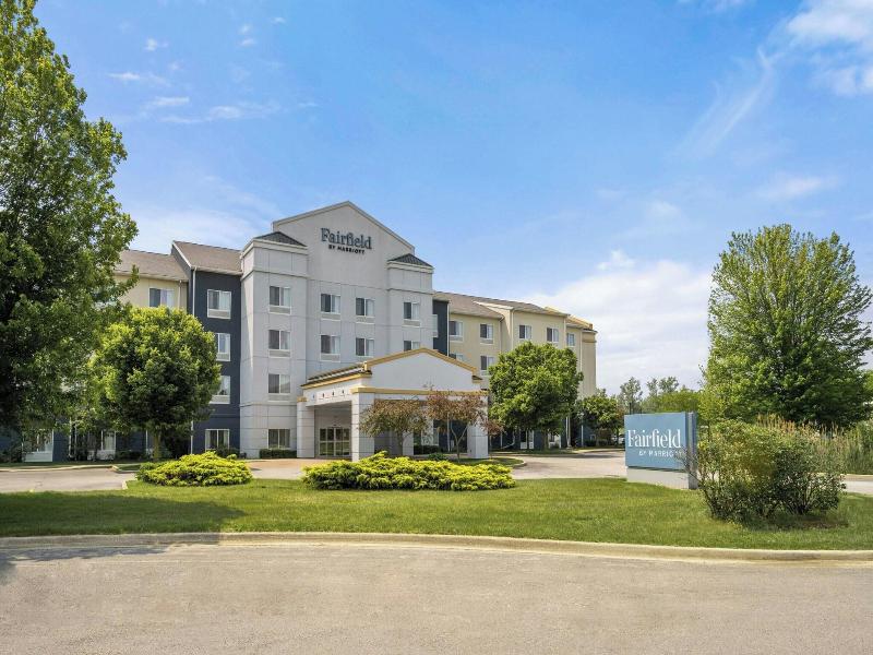 Fairfield Inn & Suites New Buffalo image