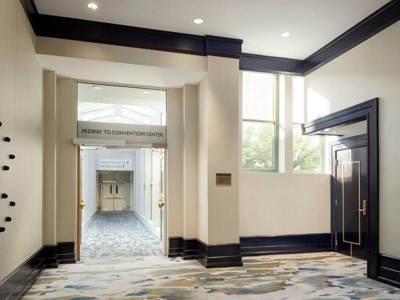 Louisville Marriott Downtown image