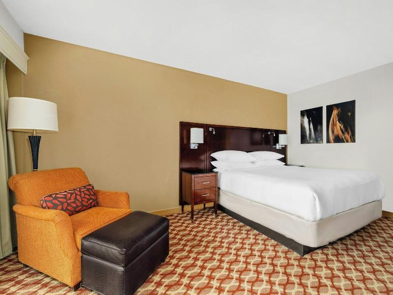 Louisville Marriott East image
