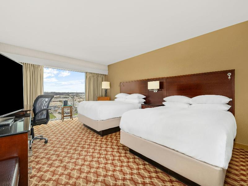 Louisville Marriott East image