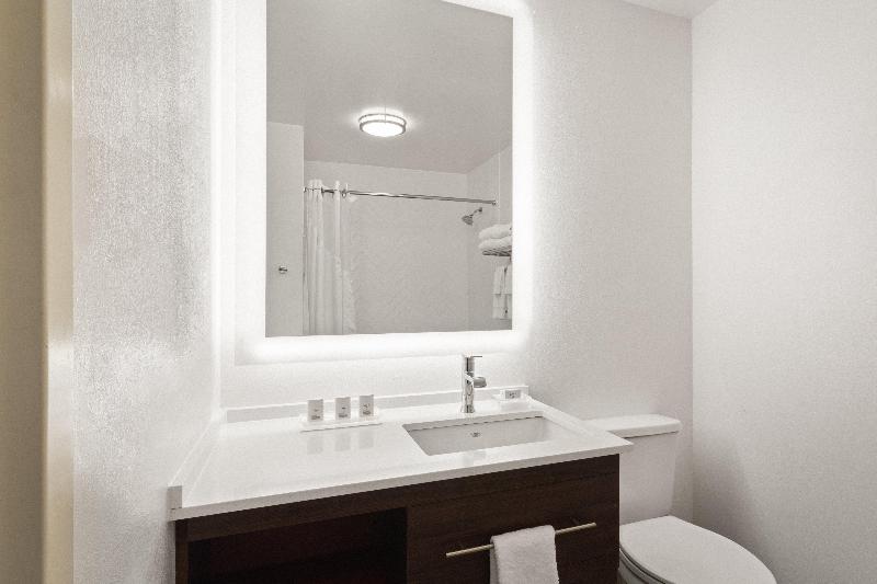 Holiday Inn & Suites Bothell - Seattle Northeast image