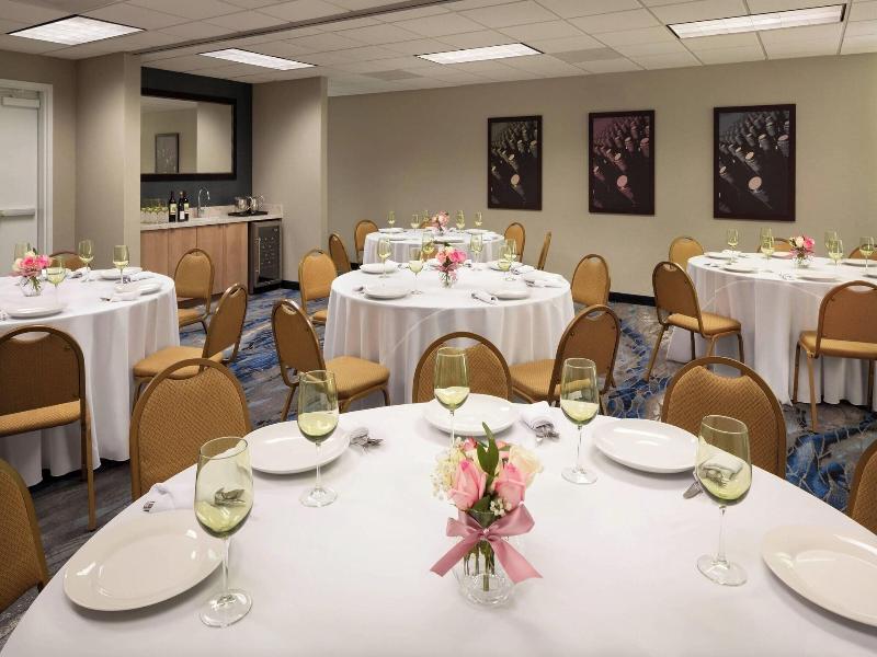 Fairfield Inn & Suites Napa American Canyon image