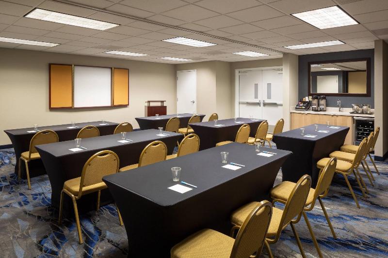 Fairfield Inn & Suites Napa American Canyon image