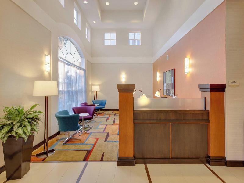 Fairfield Inn &Suites San Francisco Airpt/Millbrae image