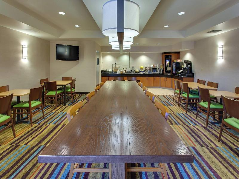 Fairfield Inn &Suites San Francisco Airpt/Millbrae image