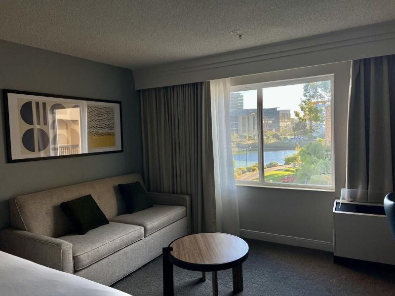 Sonesta Select San Francisco Airport Oyster Point image