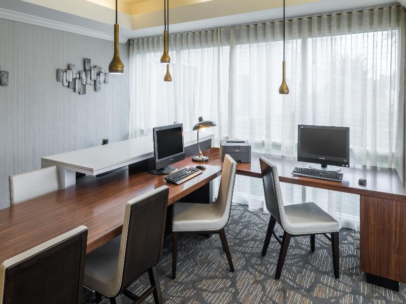 Wingate By Wyndham Shreveport Airport image