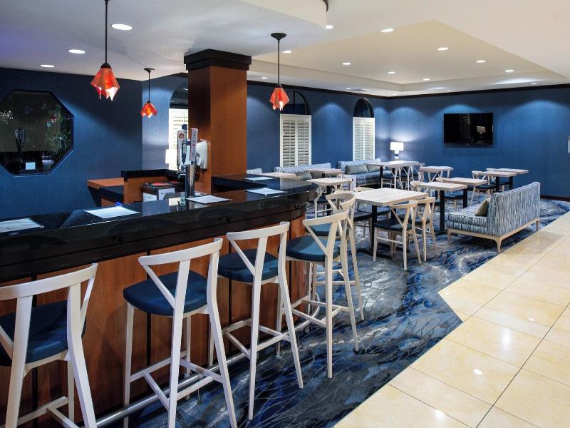 Fairfield Inn & Suites Santa Cruz - Capitola image