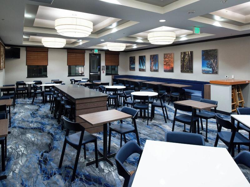 Fairfield Inn & Suites Santa Cruz - Capitola image