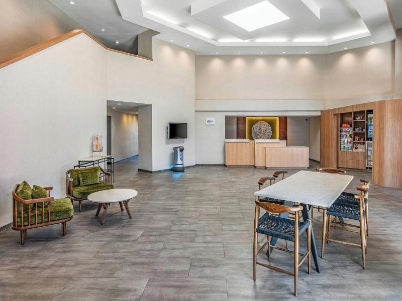 Fairfield Inn & Suites San Jose Airport image