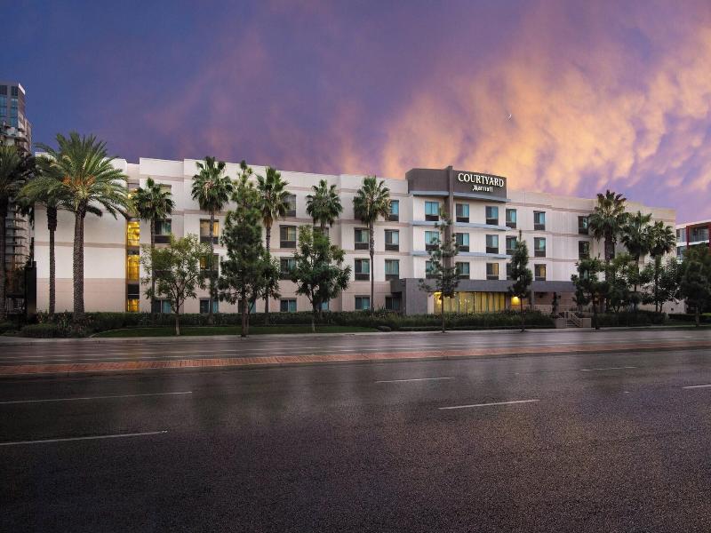 Courtyard Santa Ana Orange County image