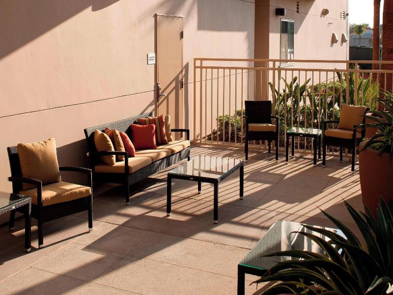 Courtyard Santa Ana Orange County image