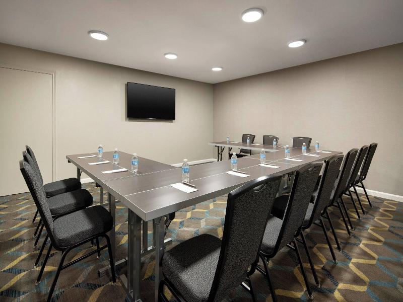 Residence Inn Anaheim Placentia/Fullerton image