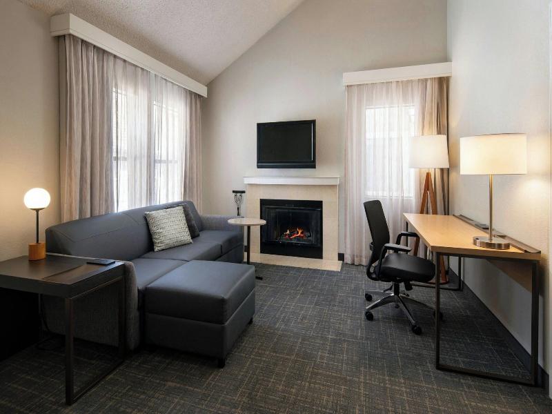 Residence Inn Anaheim Placentia/Fullerton image